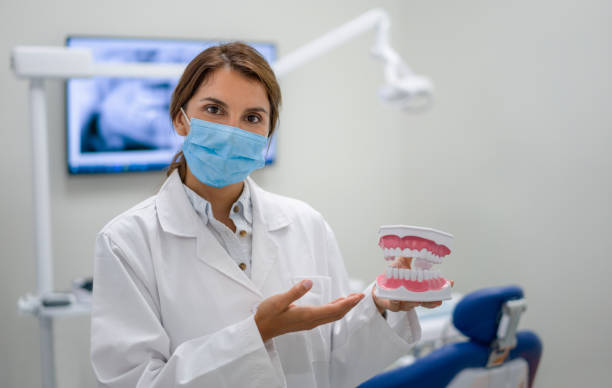 Best Cracked Tooth Emergency Dentist  in Manchester, GA
